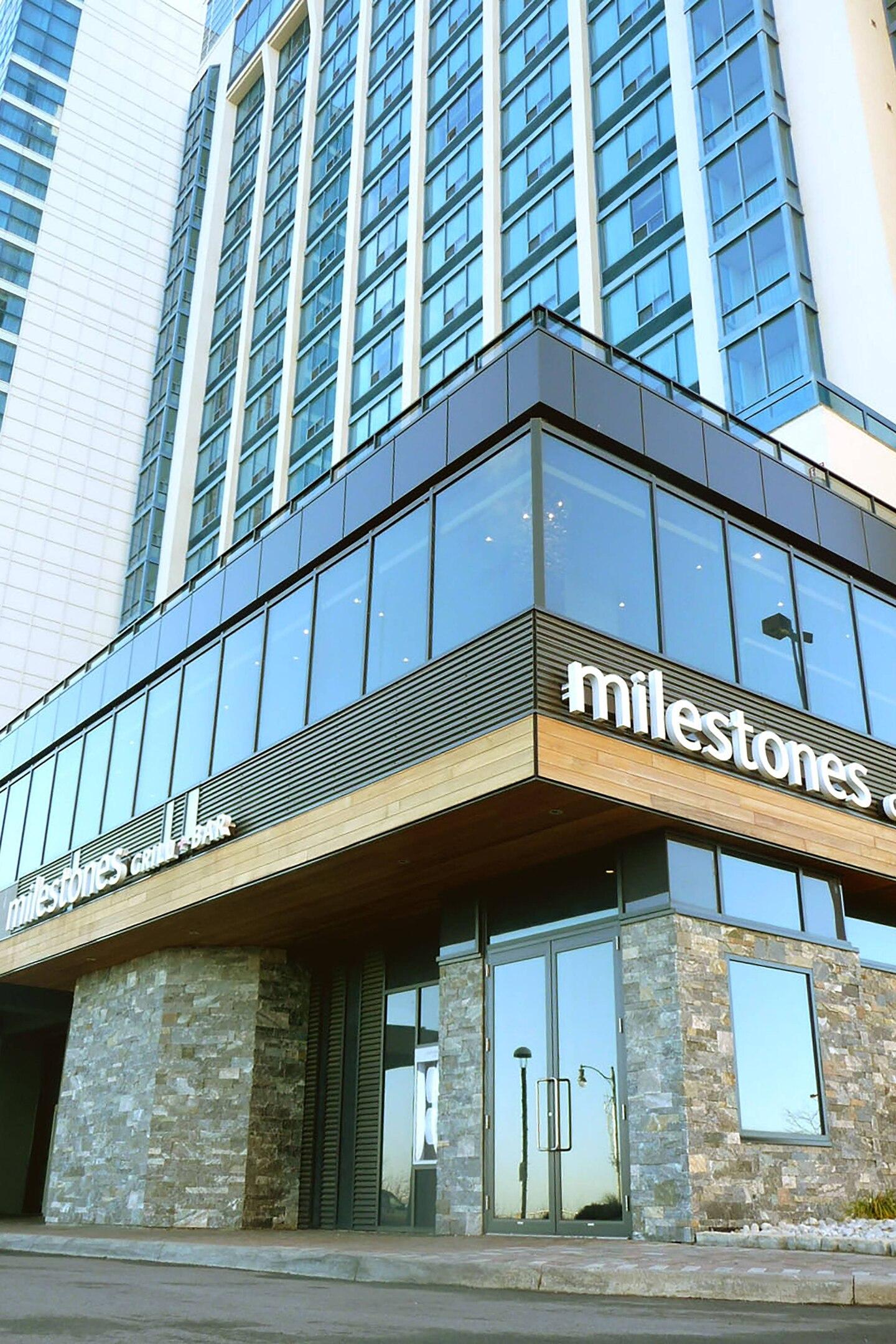 Marriott On The Falls Hotel 4*