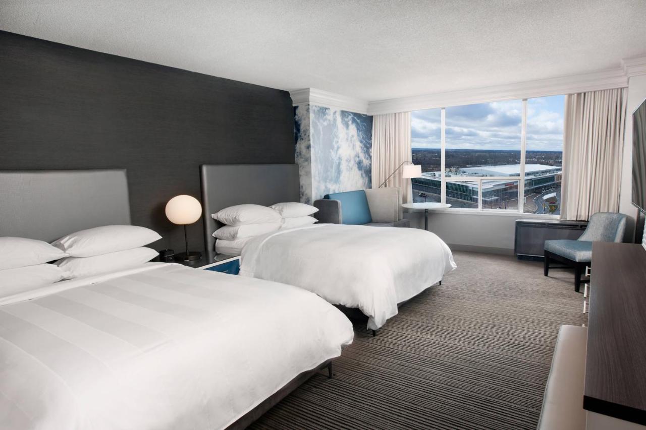 Marriott On The Falls Hotel 4*