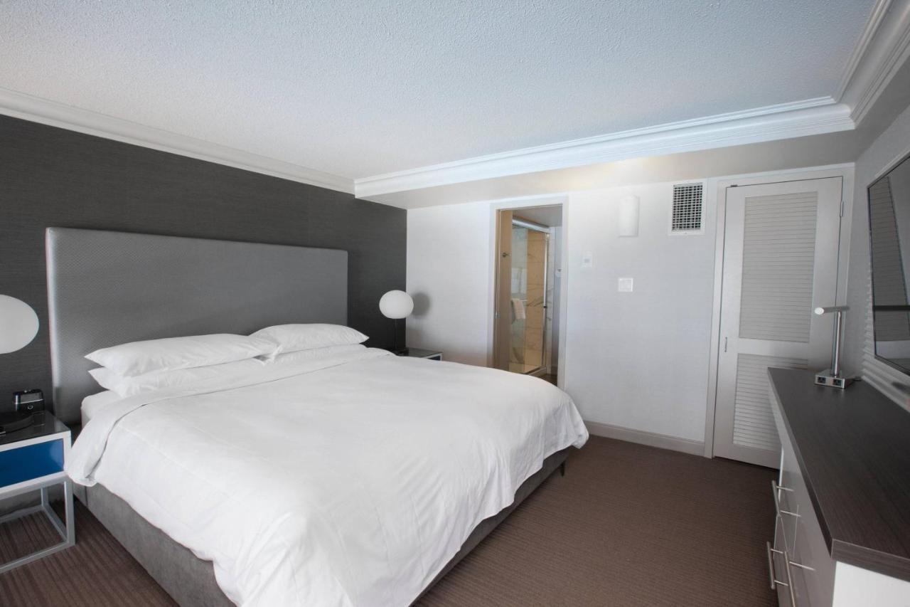 Marriott On The Falls Hotel 4*