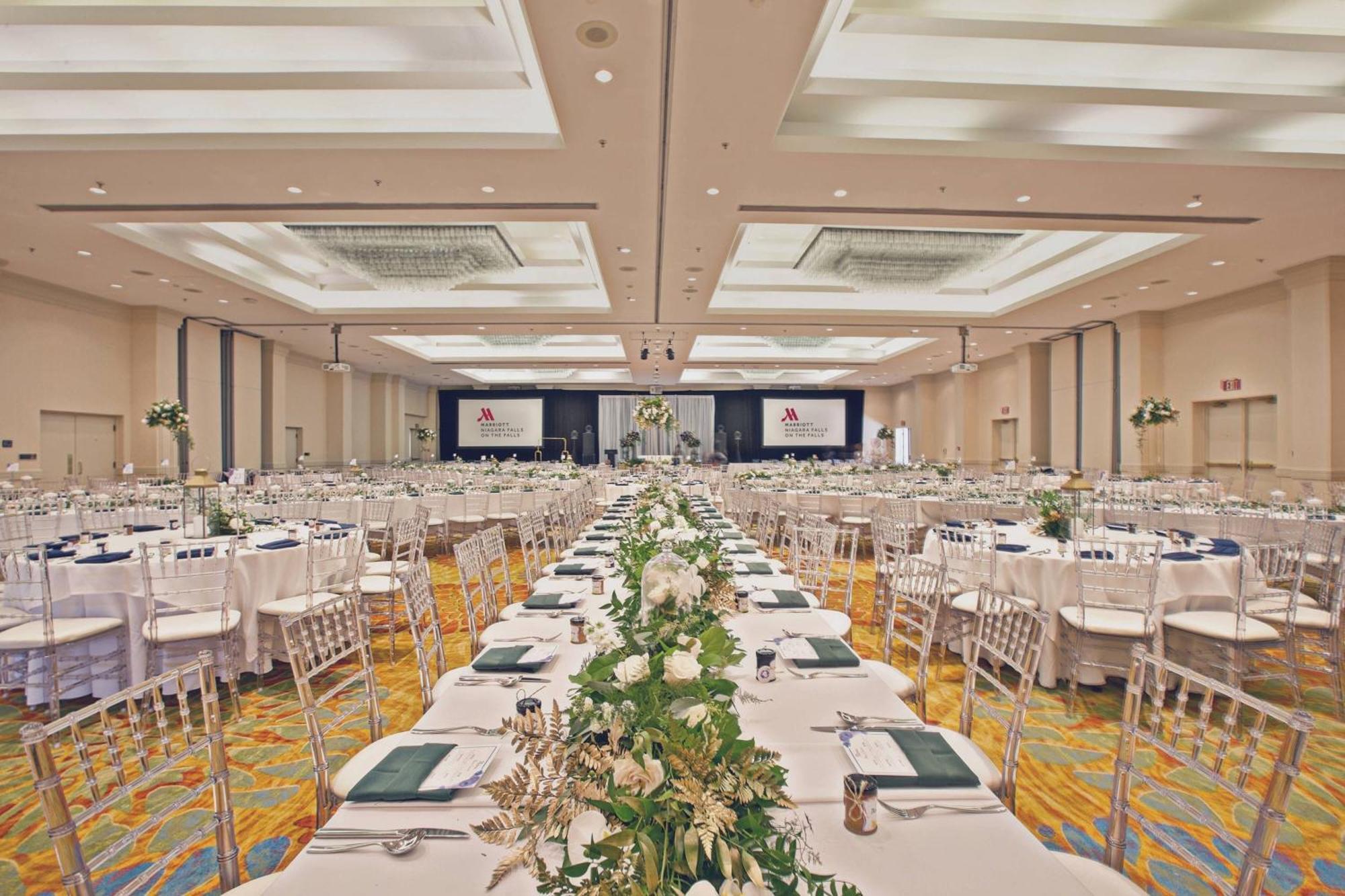Marriott On The Falls 4*