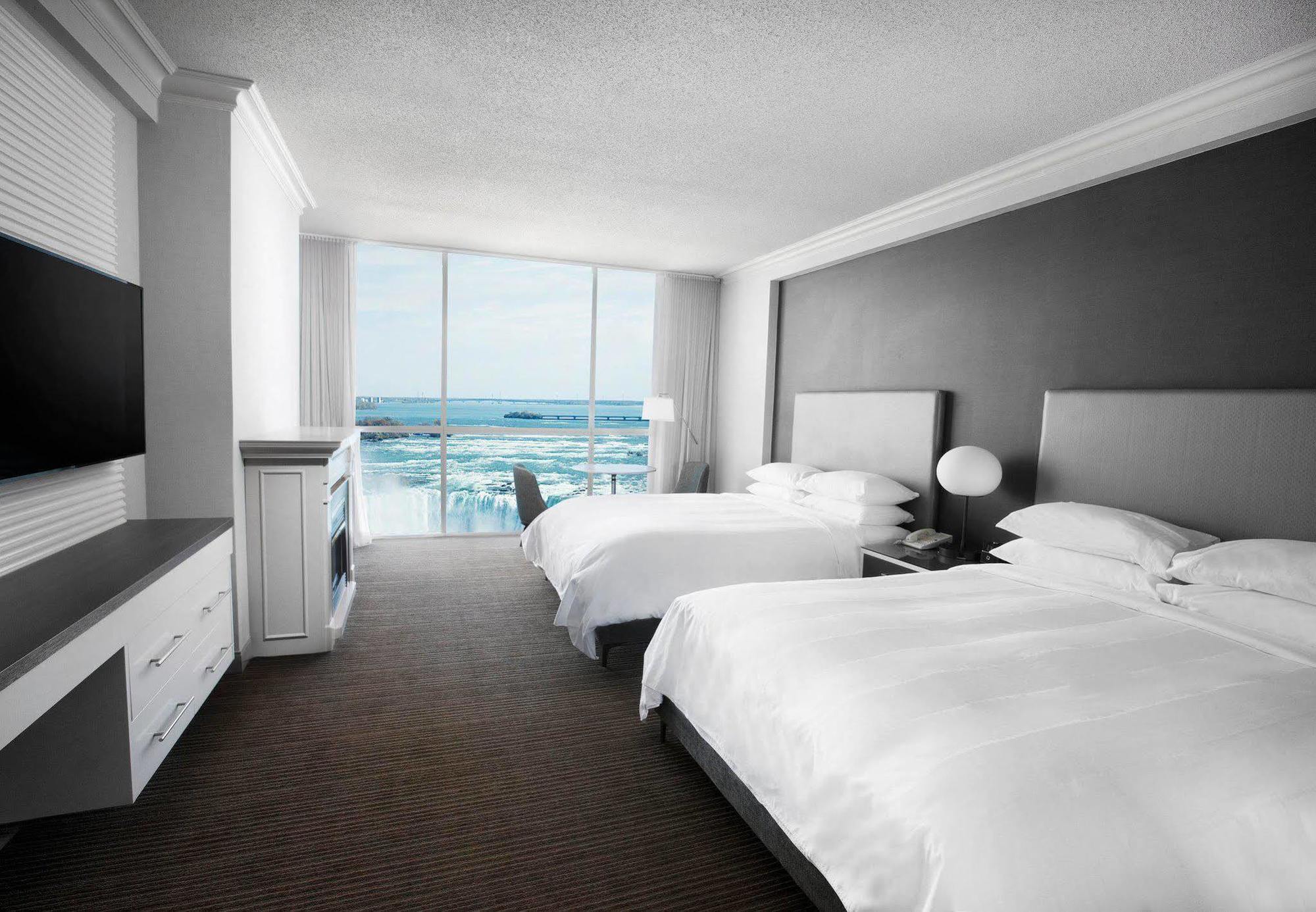 Hotel Marriott On The Falls 4*