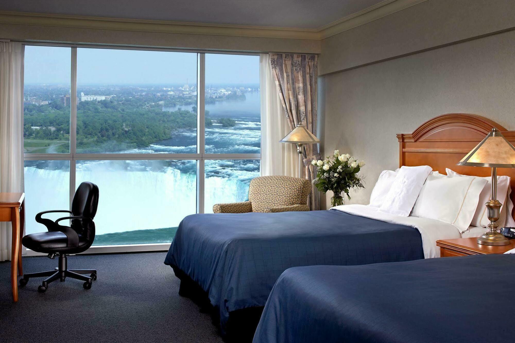 Marriott On The Falls Niagara Falls